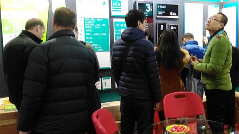 展厅墙面材质选择：如何兼顾美观与实用性